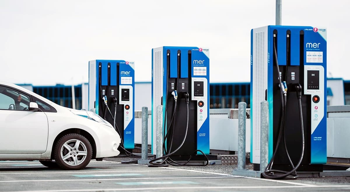 Delta Supports MER (GronnKontakt) with Fast Charging Stations for Multiple Shared Locaiton